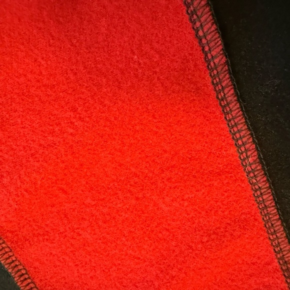 Men's XL soccer zip up EUC Black and Red Bomber Jacket with Emblem - Picture 10 of 11